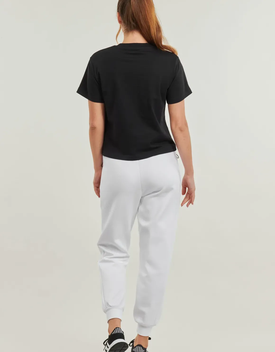 Adidas Sportswear - Essentials Small Logo T-Shirt