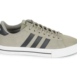 Adidas Sportswear - DAILY 4.0
