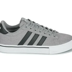 Adidas Sportswear - DAILY 4.0