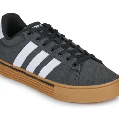 Adidas Sportswear - DAILY 4.0
