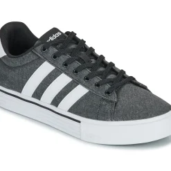 Adidas Sportswear - DAILY 4.0