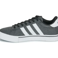 Adidas Sportswear - DAILY 4.0