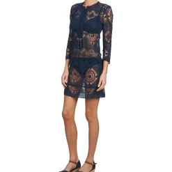 Antik Batik - LEANE