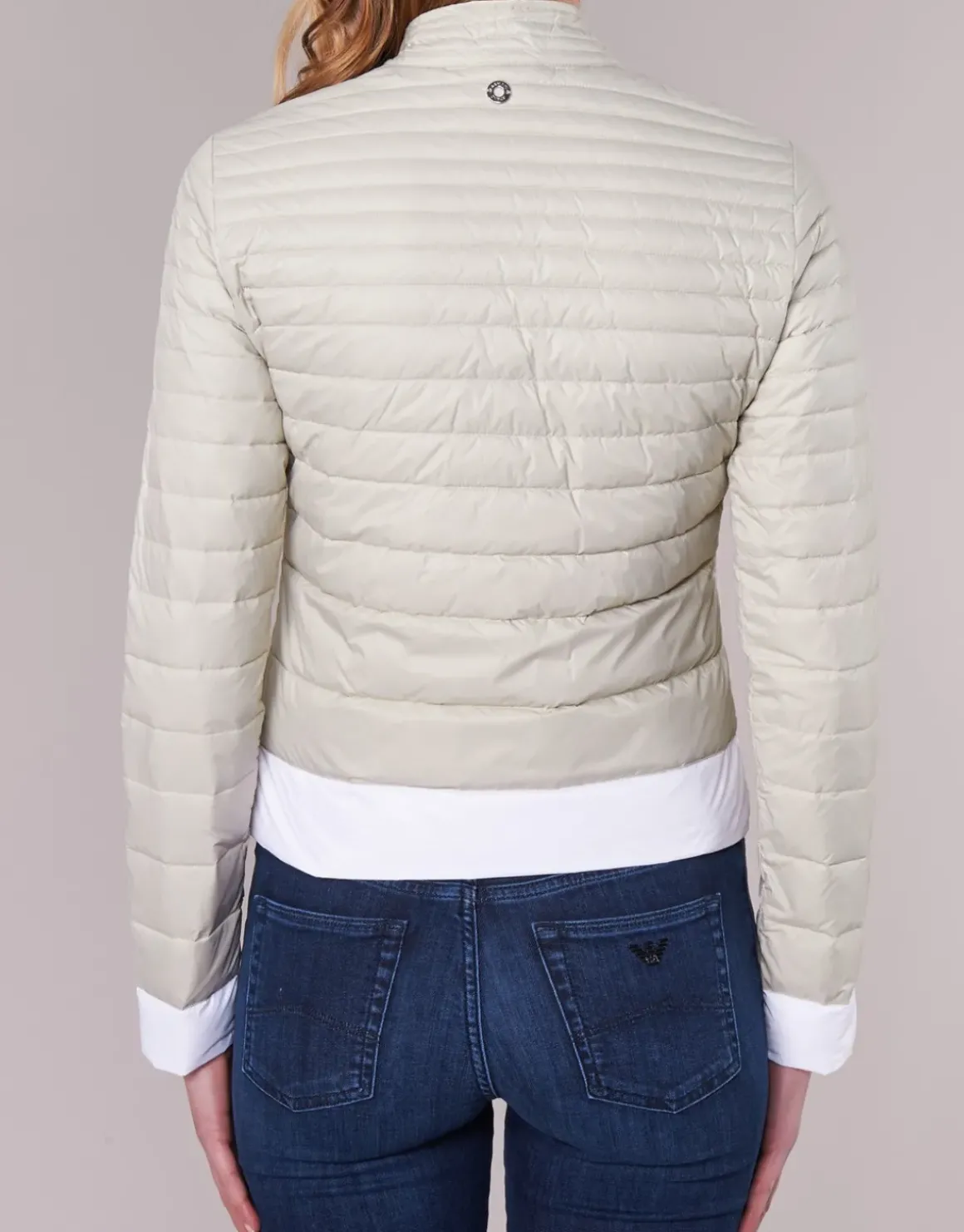 Armani jeans - BEAUJADO
