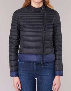 Armani jeans - BEAUJADO