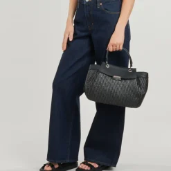 Armani Exchange - WAVE CROCHET TOP HANDLE M