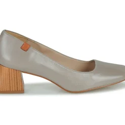 Betty London - CLAUDIE