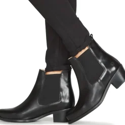 Betty London - MERKATO