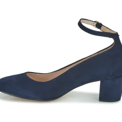 Betty London - PRISCA