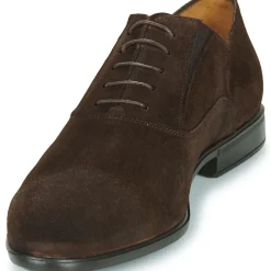 Brett & Sons -