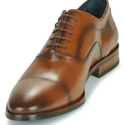 Brett & Sons -