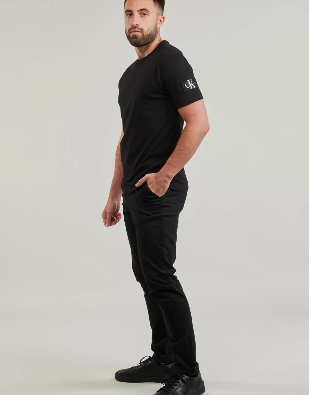 Calvin Klein Jeans - BADGE REGULAR TEE