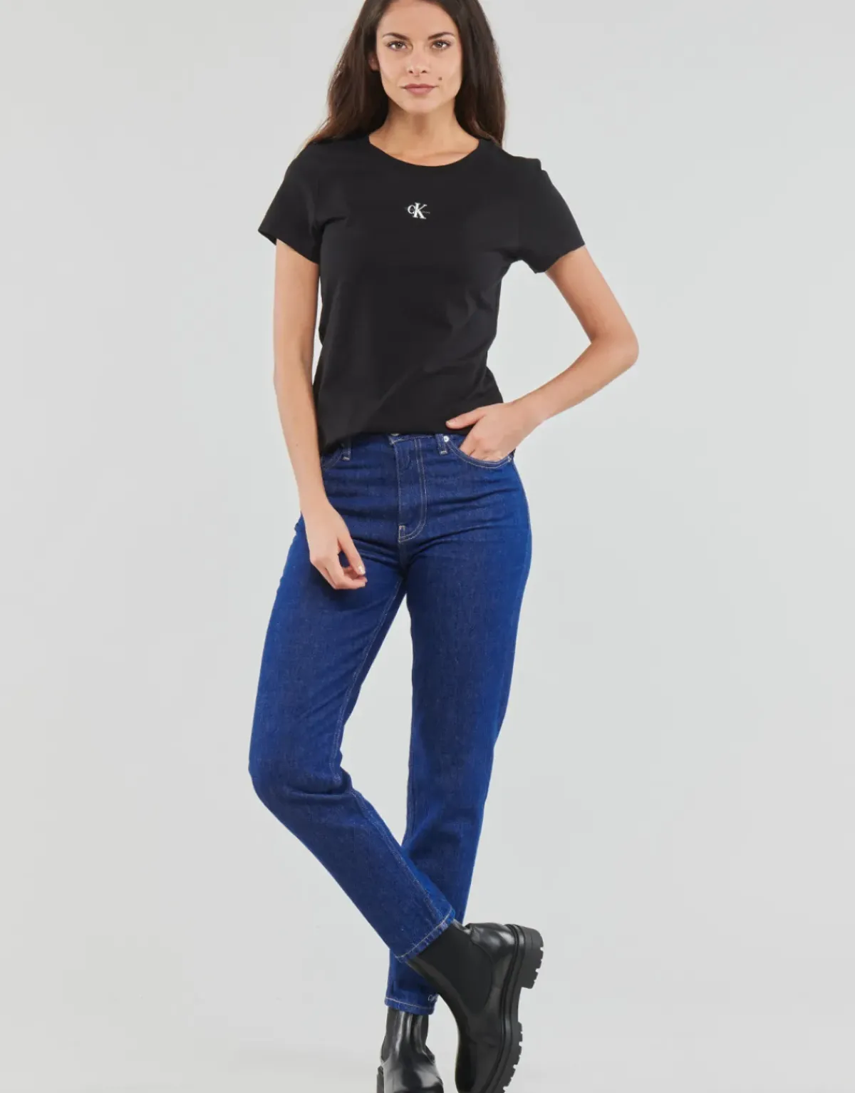 Calvin Klein Jeans - MOM JEAN