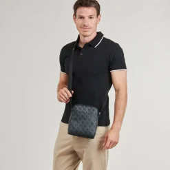 Calvin Klein Jeans - MATTE AOP REPORTER 18