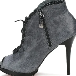 Carmen Steffens - 6002043001