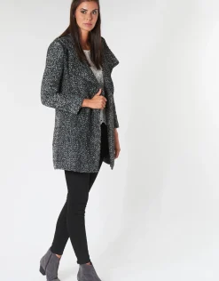 Casual Attitude - LOUA