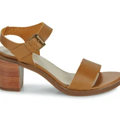 Casual Attitude - CAILLE