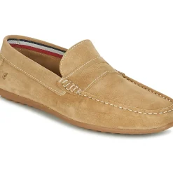 Casual Attitude - IMOPA