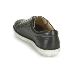 Casual Attitude - OULETTE