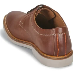 Clarks - ATTICUS LTLACE