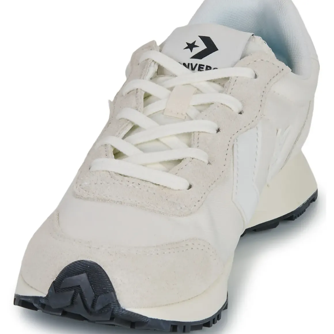 Converse - OMEGA TRAINER