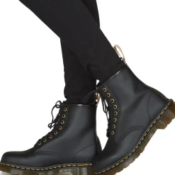 Dr. Martens - VEGAN 1460 BLACK FELIX RUB OFF
