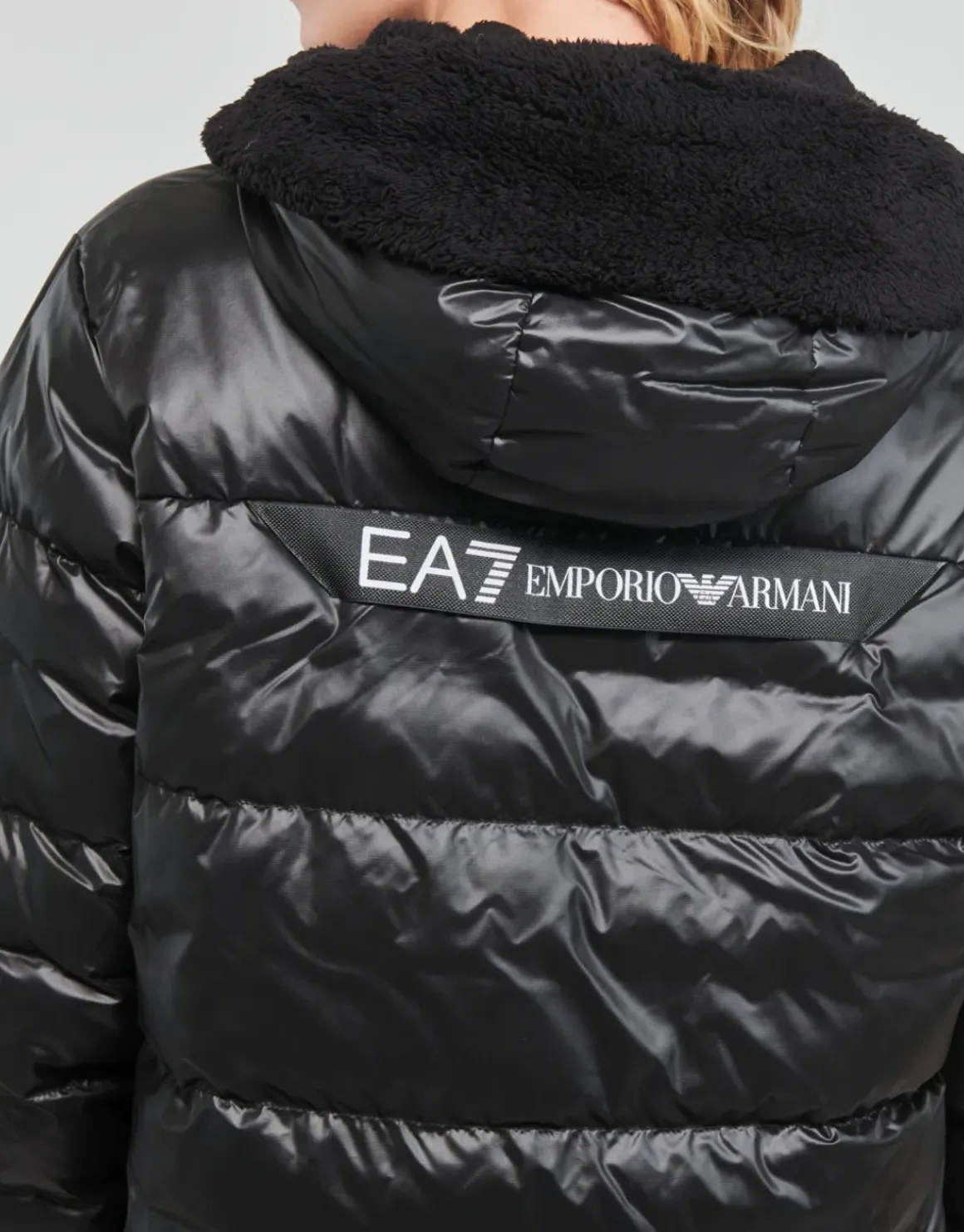 Emporio Armani EA7 - 6LPK01
