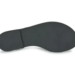 Exé Shoes -