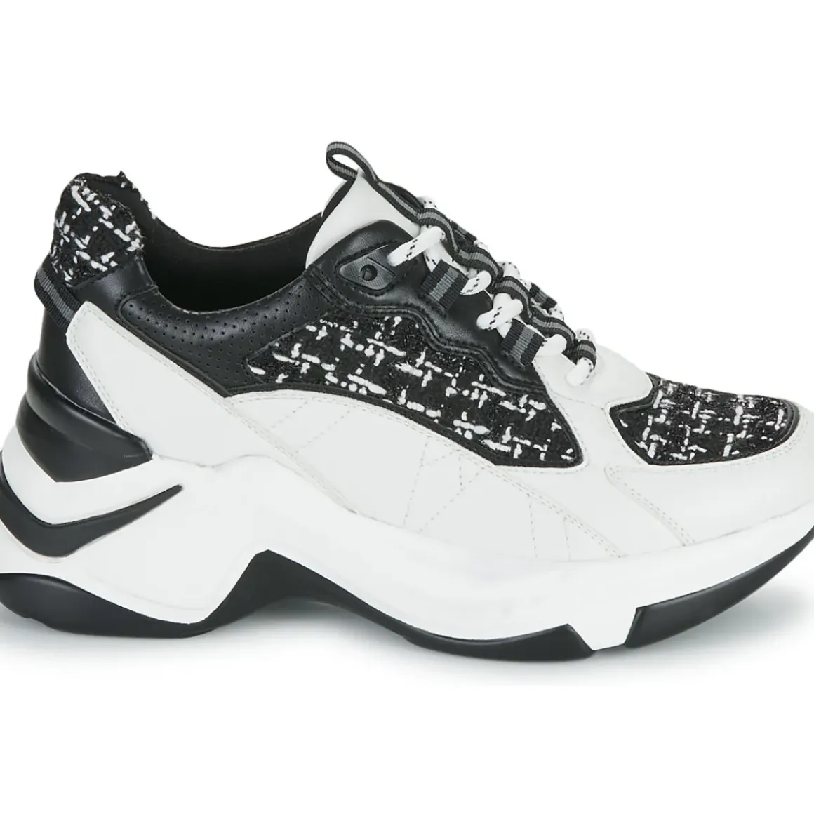 Exé Shoes - EXO