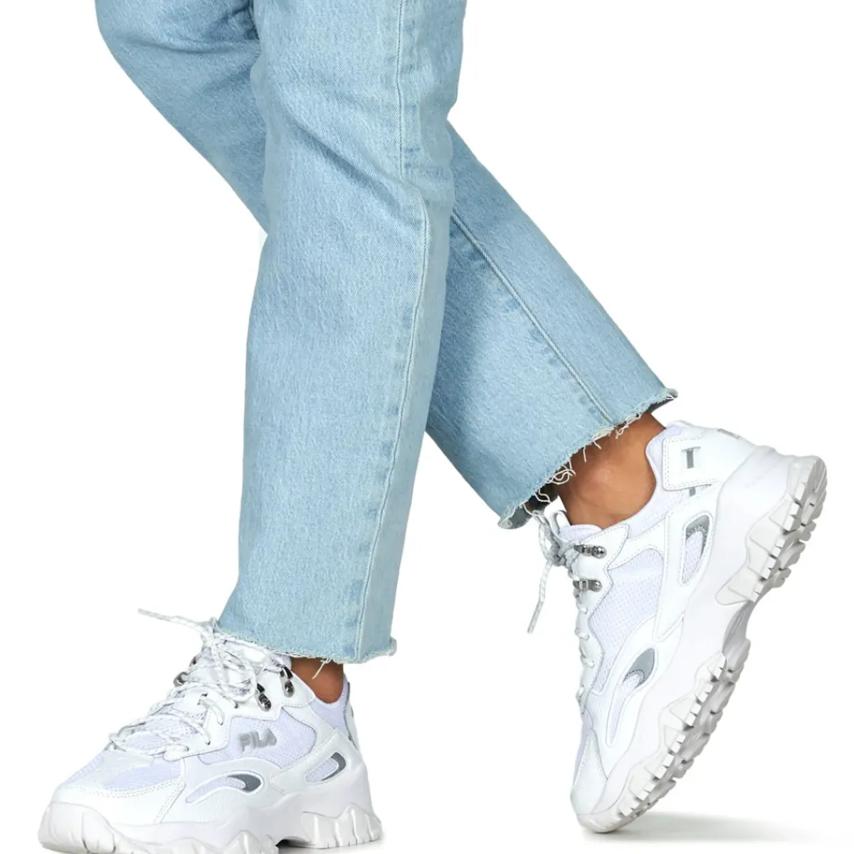 Fila - RAY TRACER TR2