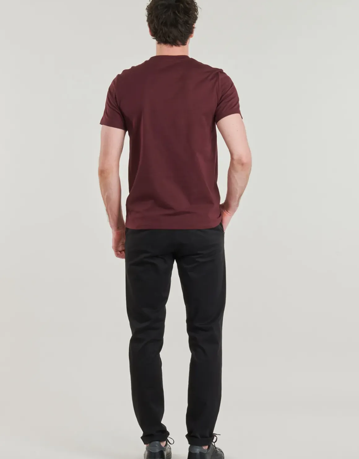 Fred Perry - EMBROIDERED T-SHIRT