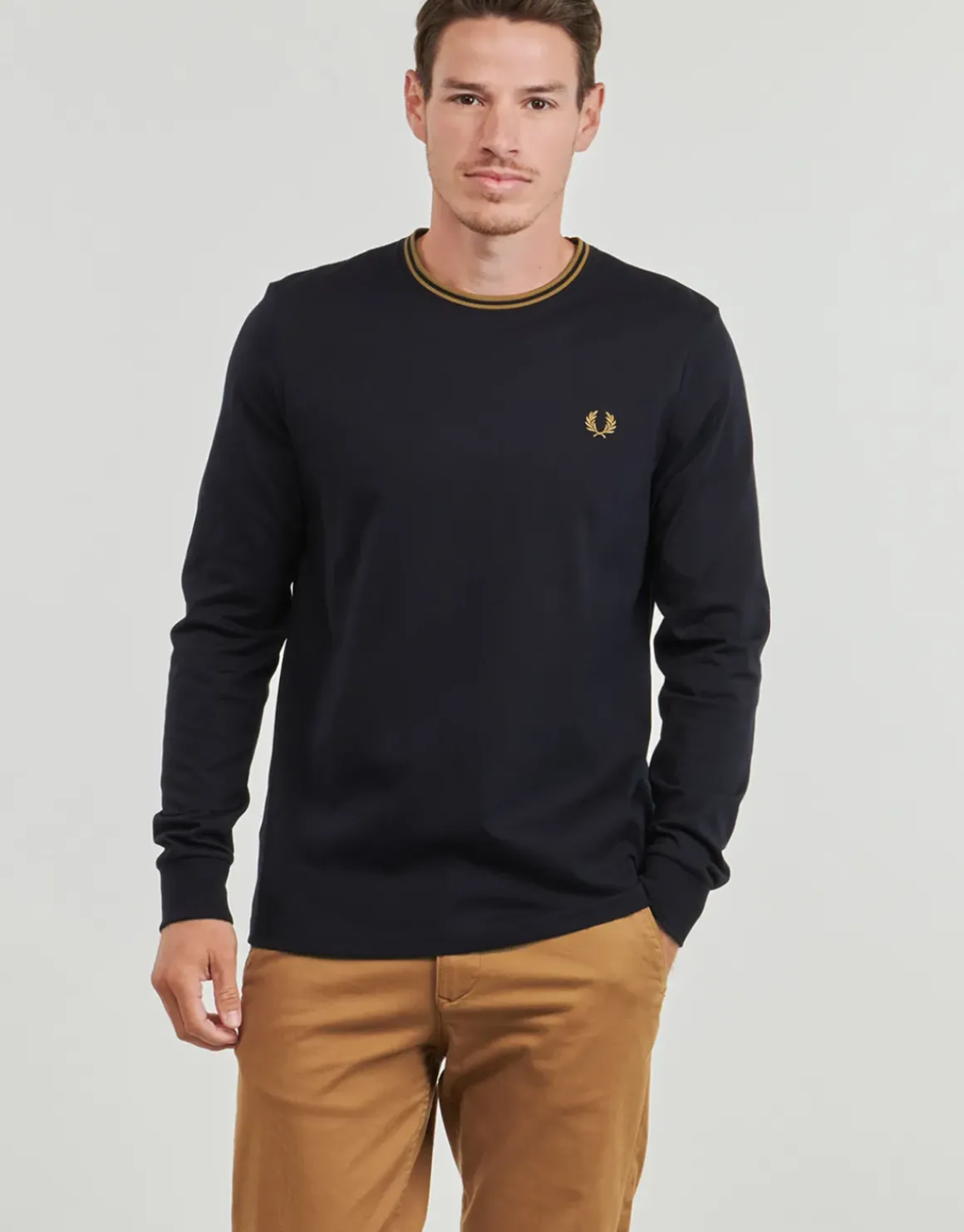 Fred Perry - TWIN TIPPED