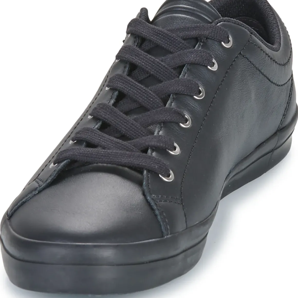 Fred Perry - BASELINE LEATHER