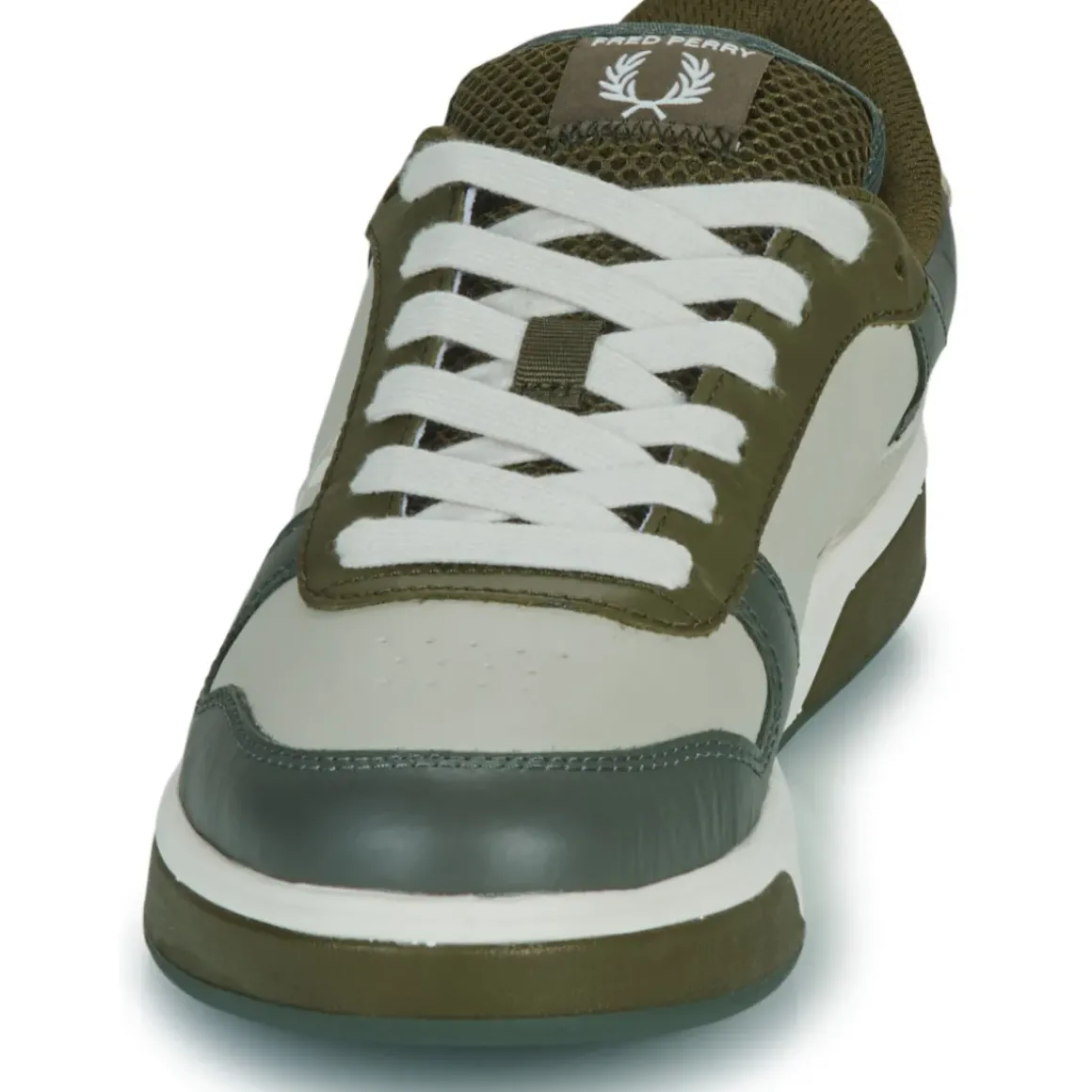 Fred Perry - B300 TEXTURED LEATHER / BRANDED