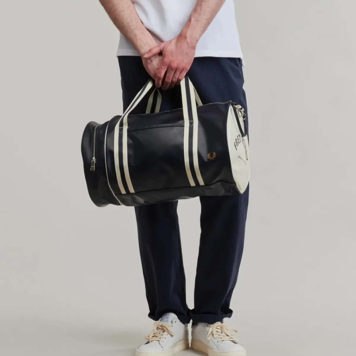 Fred Perry - CLASSIC BARREL BAG
