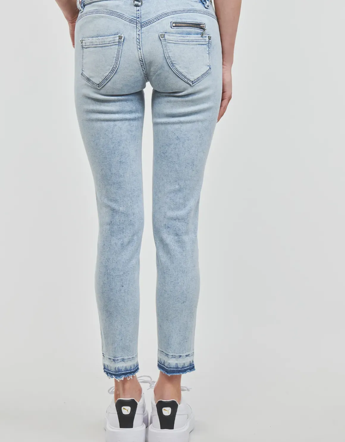 Freeman T.Porter - ALEXA CROPPED S-SDM