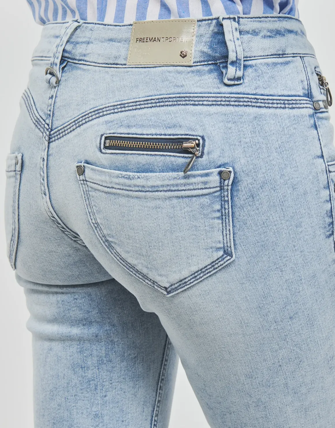 Freeman T.Porter - ALEXA CROPPED S-SDM