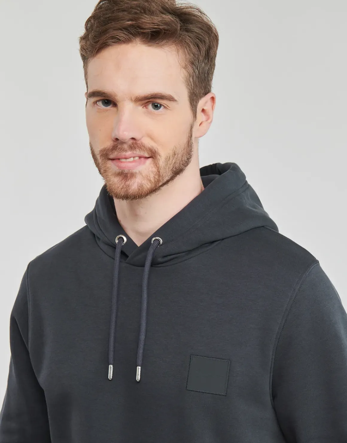 Gant - REG BADGE SWEAT HOODIE