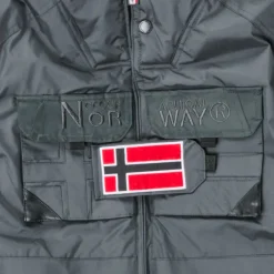Geographical Norway - BENCH