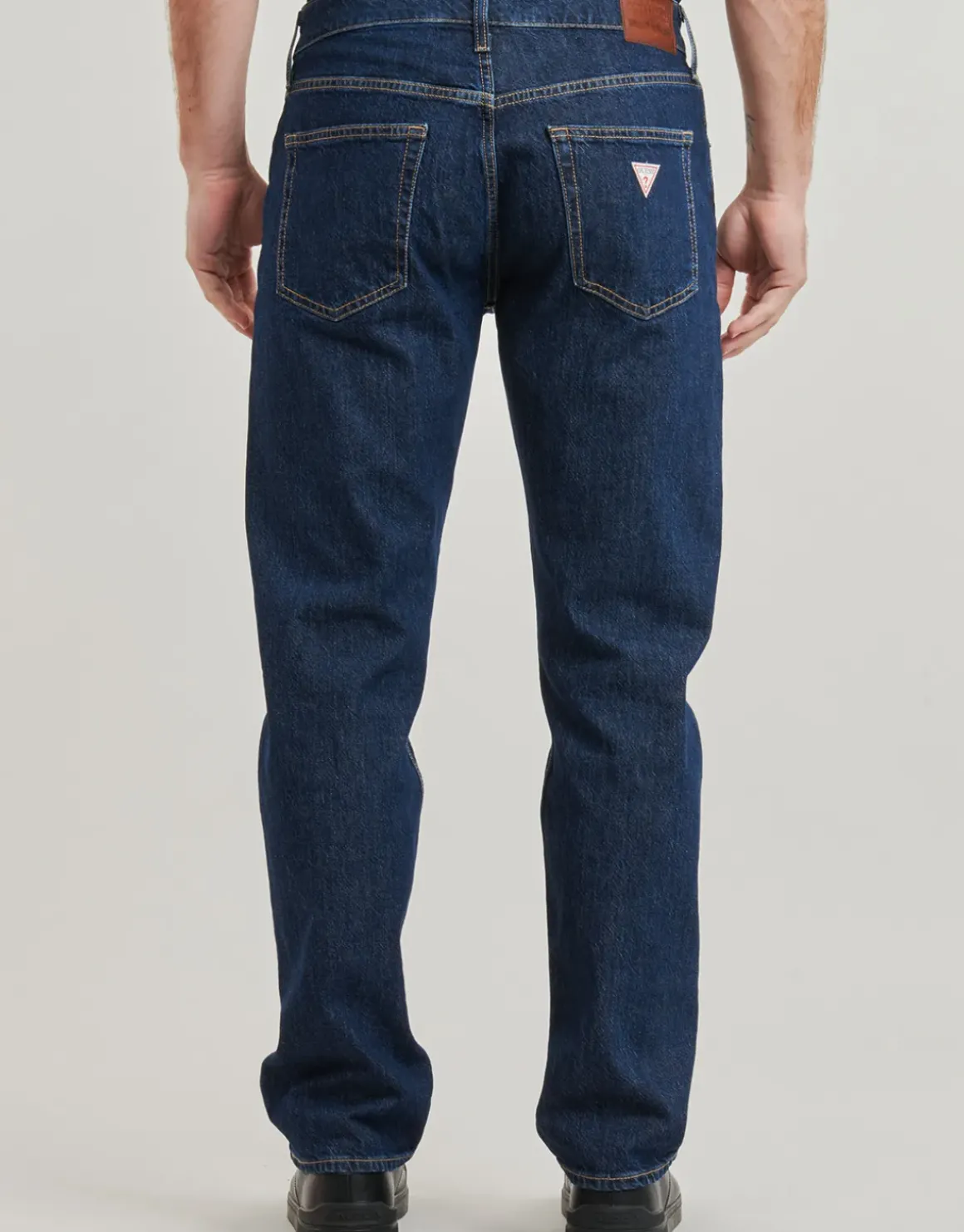 Guess - G16 STRAIGHT