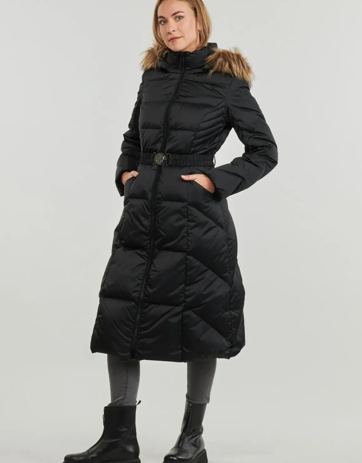 Guess - NEW OLGA LONG REAL DOWN