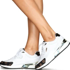 Guess - MOXEA