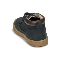 Kickers - TACKEASY