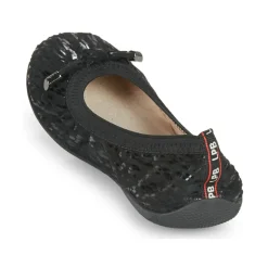 Les Petites Bombes - AVA