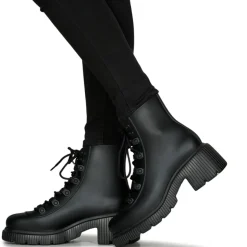 Melissa - MELISSA COSMO BOOT AD