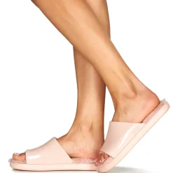 Melissa - MELISSA FLUFFY SIDE AD