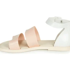 Melissa - MODEL SANDAL