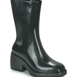 Melissa - MELISSA NANCY BOOT AD