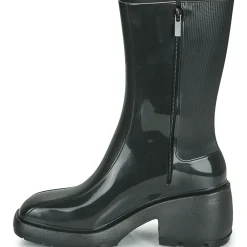 Melissa - MELISSA NANCY BOOT AD