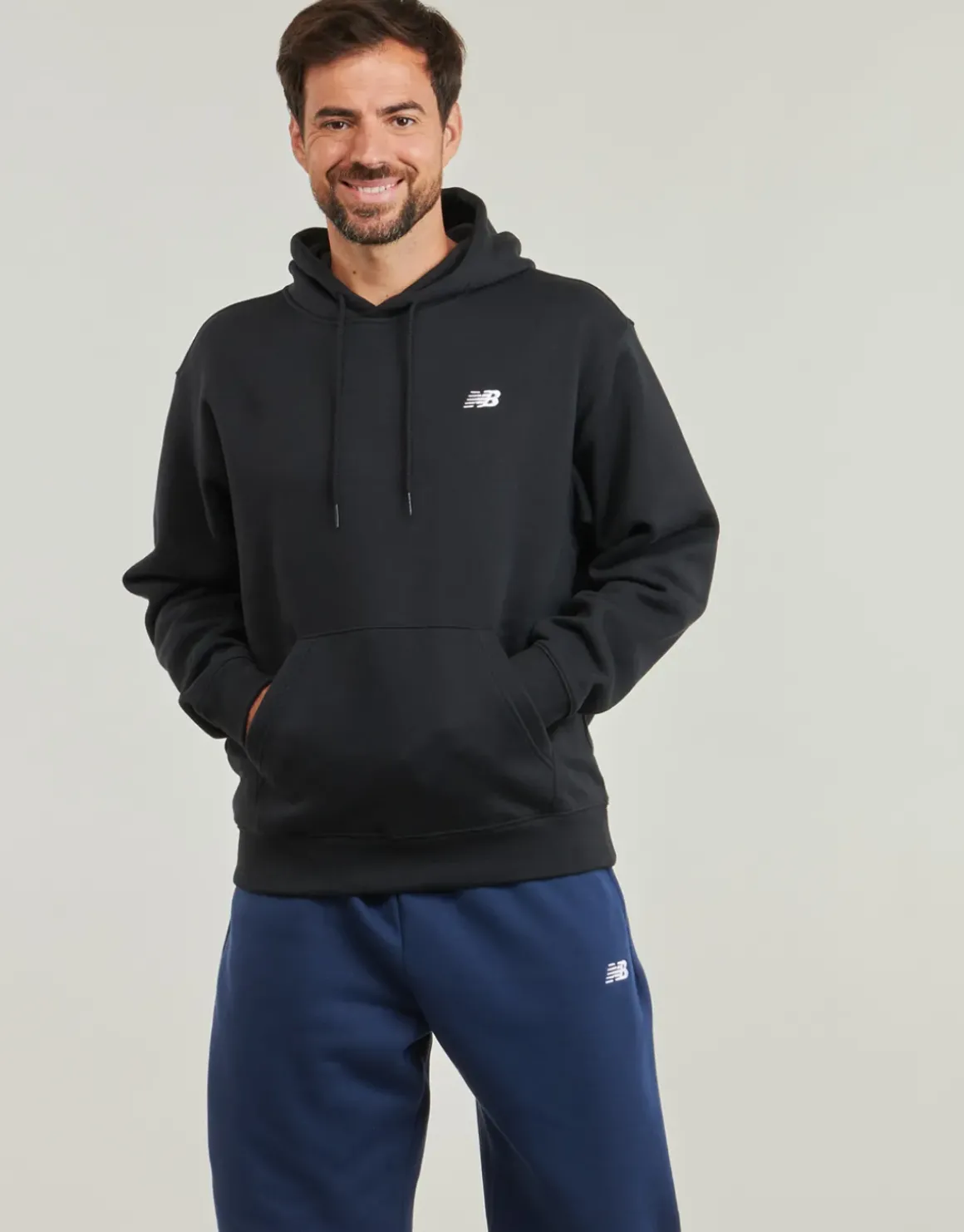 New Balance - SMALL LOGO HOODIE